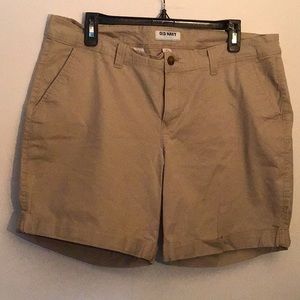 Bermuda shorts old navy